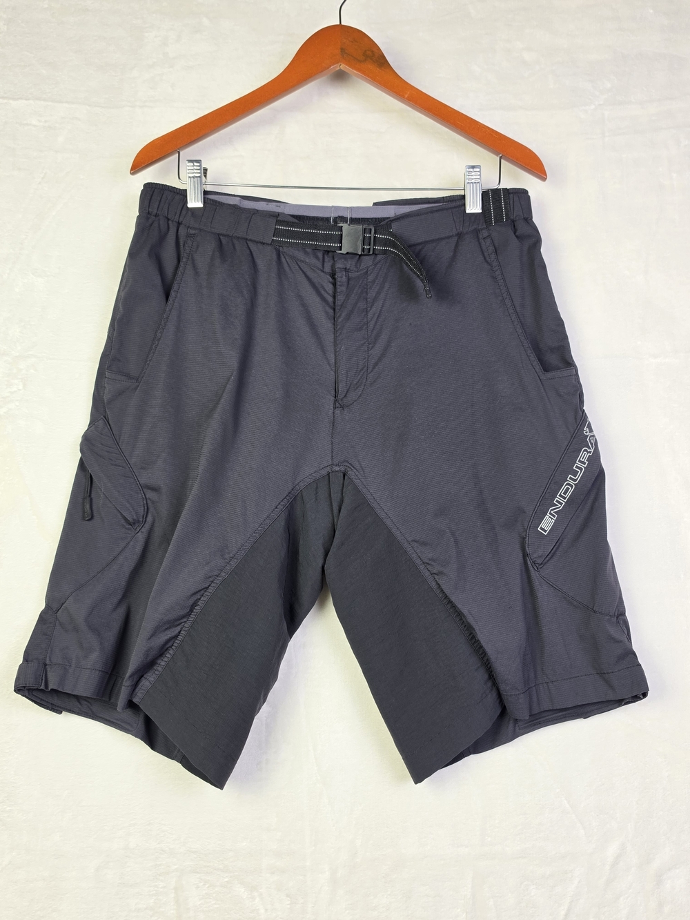 Endura Hummvee Lite Short Cycle Shorts Mens Large Padded Black